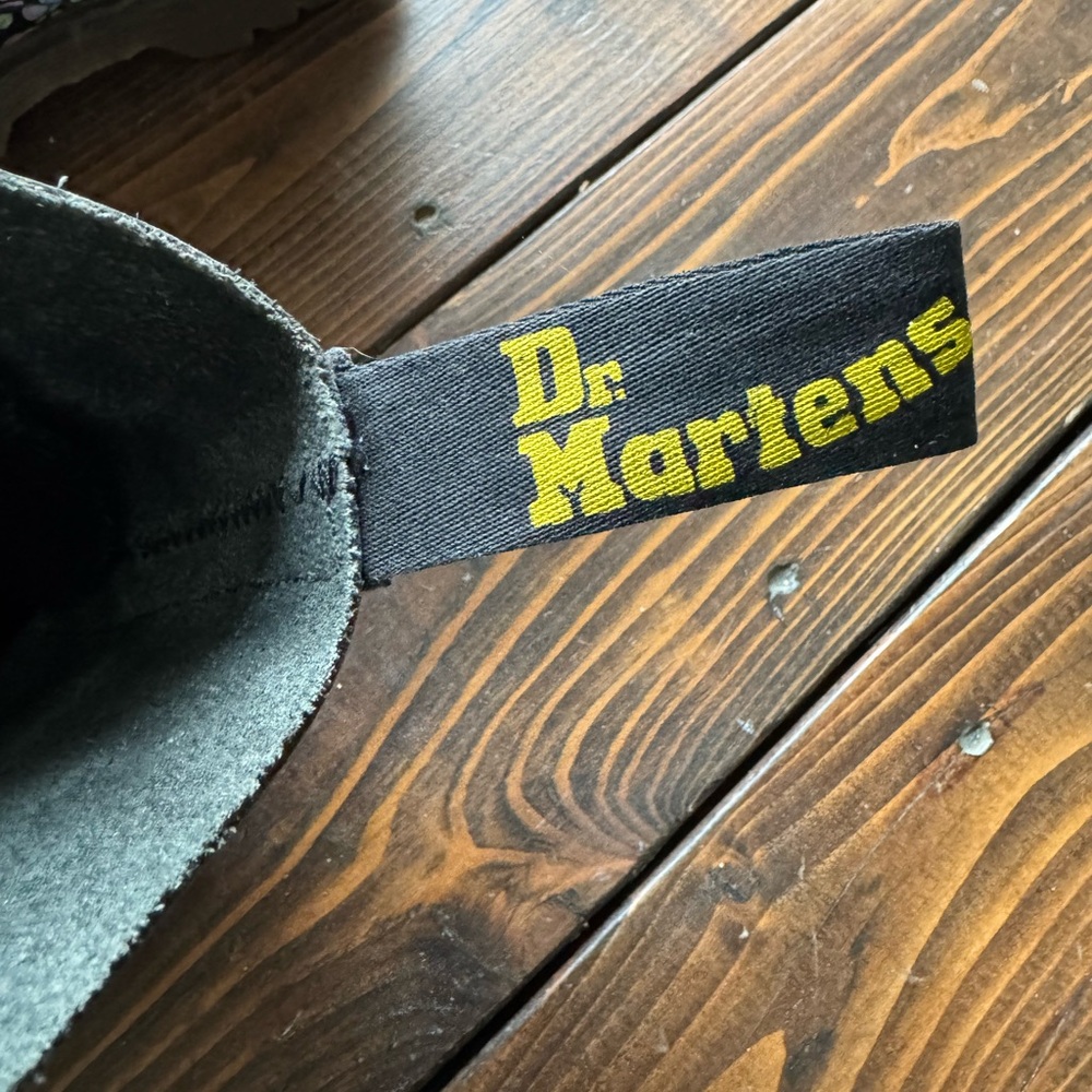 Dr. Martens Original Fruit Pattern Boots (Vintage/Rare) - Women’s Size 7 - Picture 4 of 6